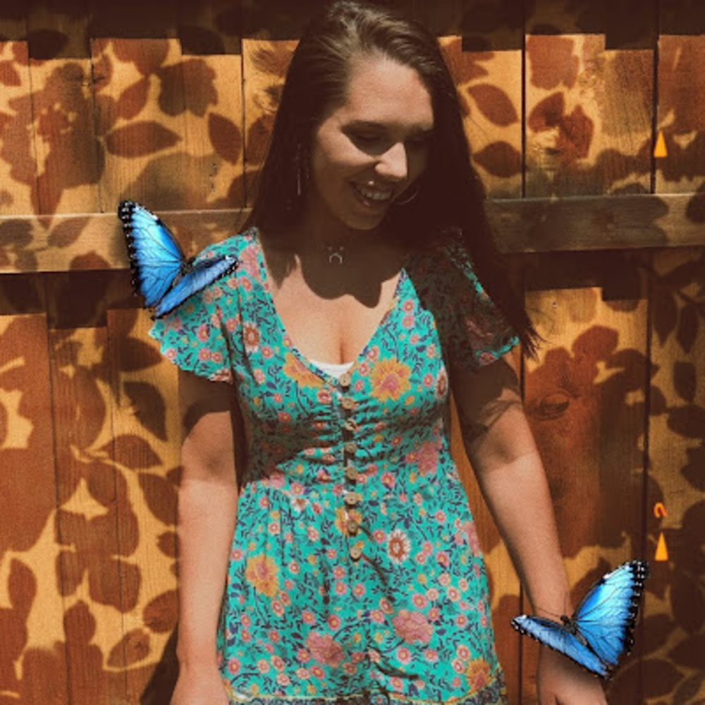 Meet your Posher, Madeline